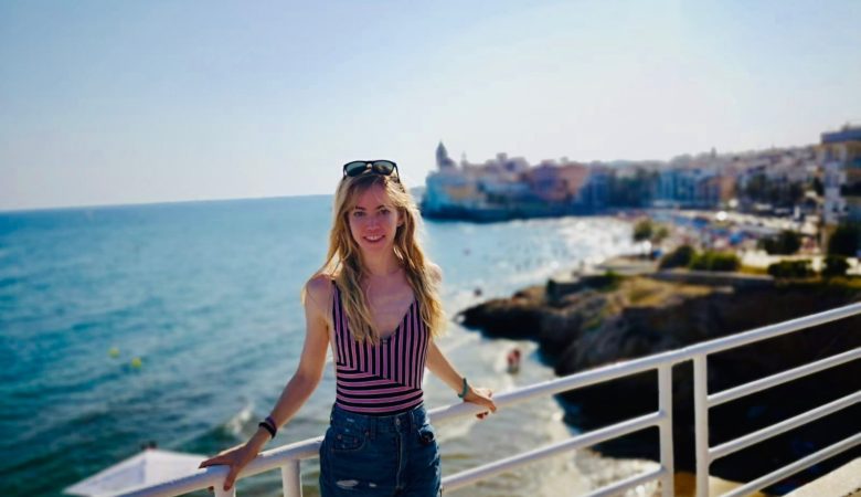moving abroad alone
